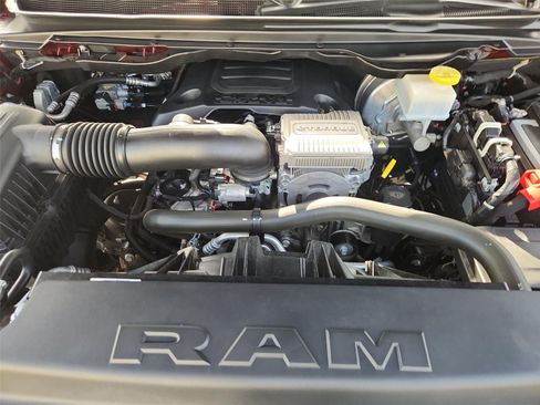 Used 2023 RAM 1500 Laramie AWD/4WD image 29