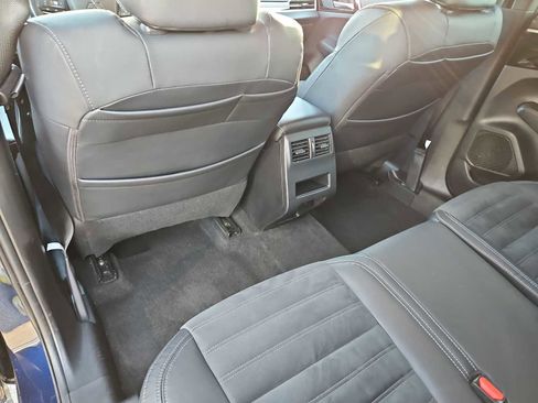 Used 2022 Mitsubishi Outlander SE image 19