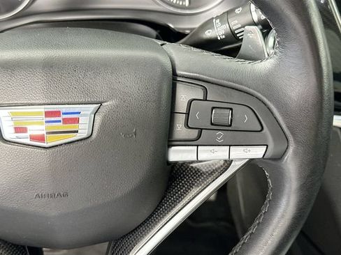 Used 2024 Cadillac XT6 Sport w/ Technology Package AWD/4WD image 25