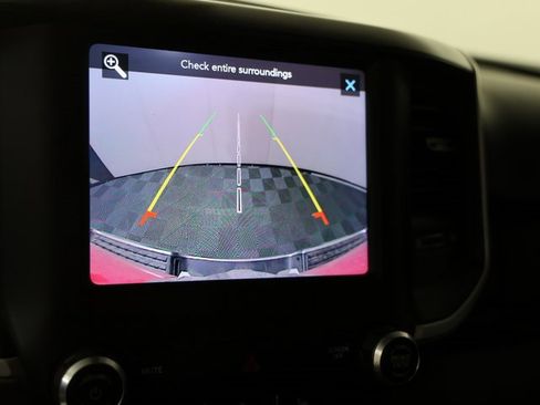 Used 2020 RAM 1500 Big Horn image 9