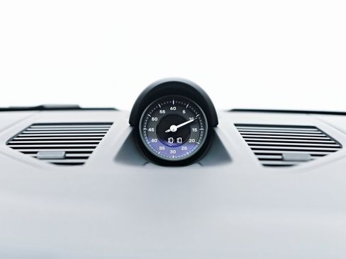 Used 2024 Porsche 911 Targa 4 GTS w/ Premium Package image 92