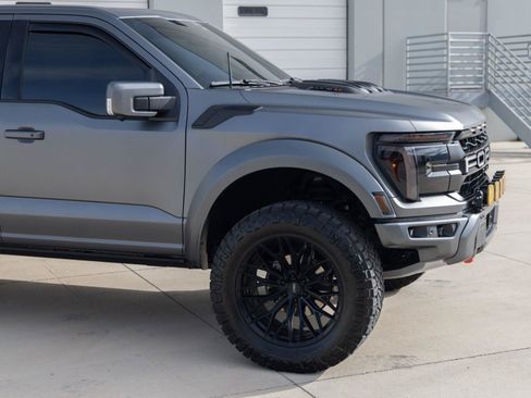 Used 2025 Ford F150 Raptor w/ Equipment Group 803A Raptor R AWD/4WD image 16