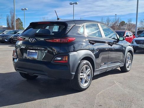 Used 2018 Hyundai Kona SE image 3