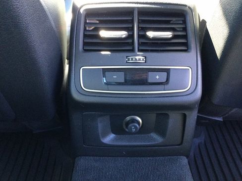 Used 2017 Audi A4 2.0T Premium w/ Convenience Package image 31