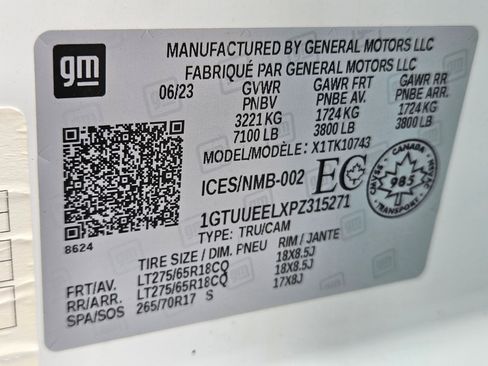 Used 2023 GMC Sierra 1500 AT4 w/ AT4 Preferred Package image 35