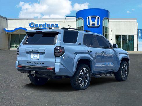 Used 2026 Toyota 4Runner TRD Sport Premium AWD/4WD image 6