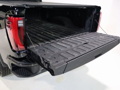 Used 2024 GMC Sierra 2500 Denali Ultimate image 40