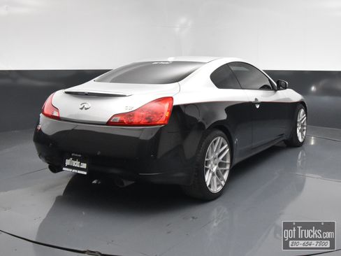 Used 2010 INFINITI G37 Journey w/ Premium Pkg image 46