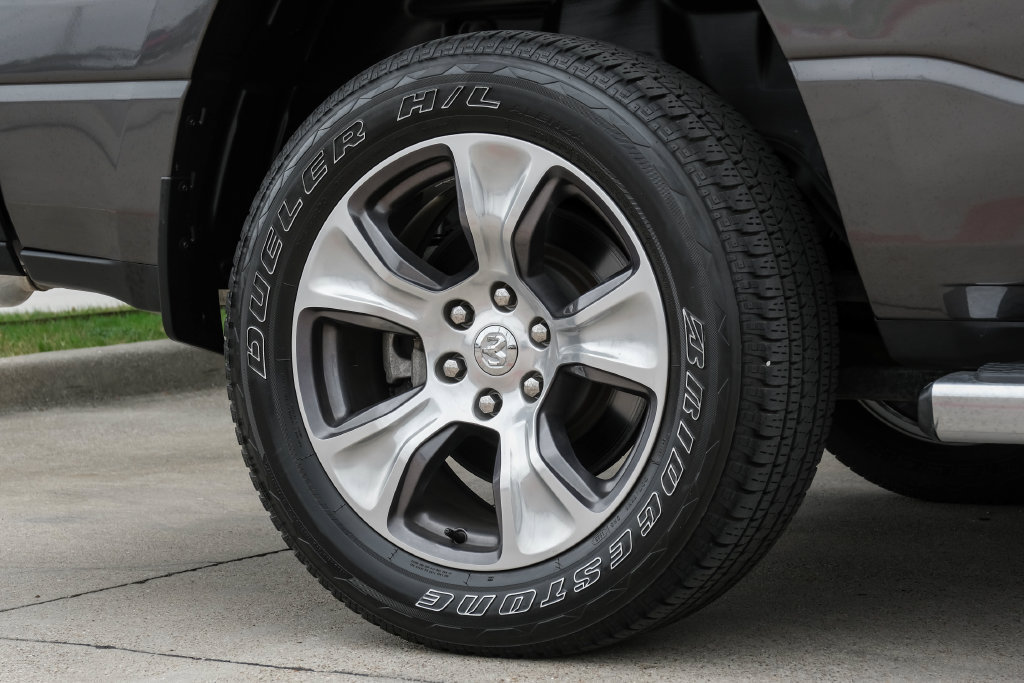 Used 2023 RAM 1500 Laramie AWD/4WD image 70