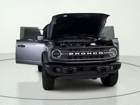 Used 2024 Ford Bronco Black Diamond AWD/4WD image 9