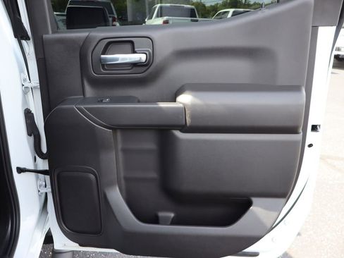 Used 2022 Chevrolet Silverado 1500 Custom Trail Boss w/ LPO, Dark Essentials Package AWD/4WD image 22