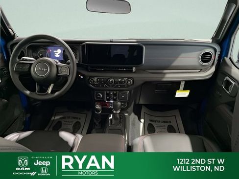 New 2025 Jeep Gladiator Rubicon w/ Convenience Group AWD/4WD image 2