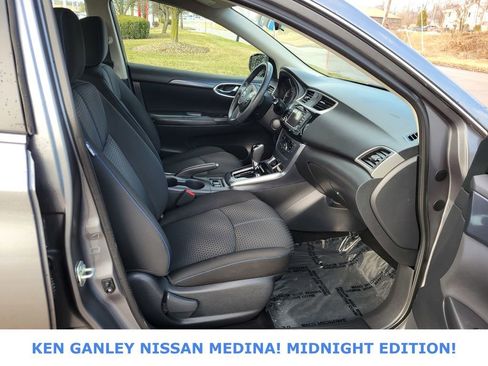 Used 2018 Nissan Sentra SR w/ SR Midnight Edition Package image 48