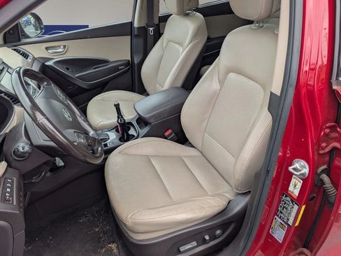 Used 2018 Hyundai Santa Fe Limited FWD image 10