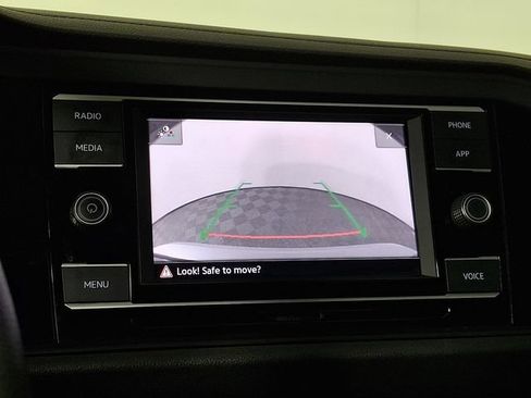 Used 2020 Volkswagen Jetta S w/ Driver Assistance Package FWD image 4