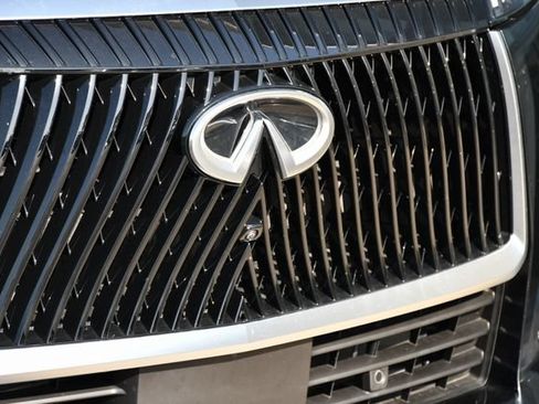 Used 2025 INFINITI QX80 Sensory AWD/4WD image 13