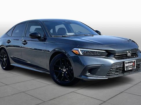 Used 2022 Honda Civic Sport image 3