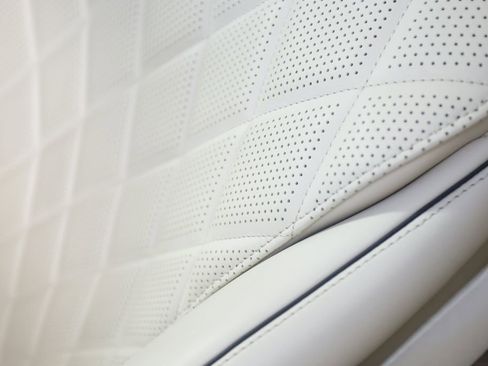 Used 2023 Mercedes-Benz S 580 4MATIC Sedan image 36