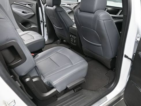 Used 2024 Buick Enclave Premium FWD image 20