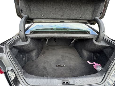 Used 2016 Nissan Maxima SR image 19