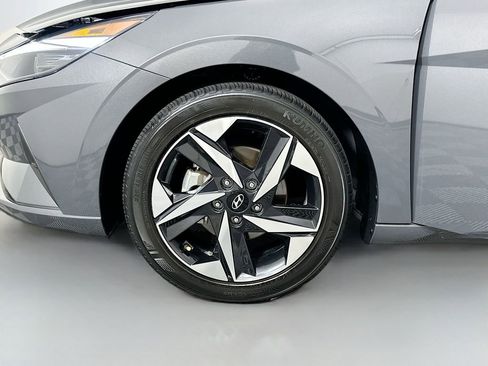 Used 2023 Hyundai Elantra SEL w/ Convenience Package FWD image 31
