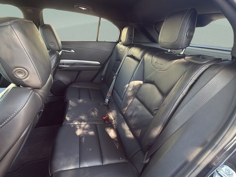 Used 2022 Cadillac XT4 Premium Luxury w/ Enhanced Visibility Package FWD image 24