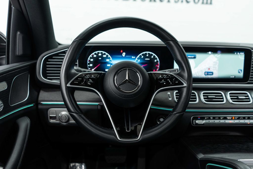 Used 2025 Mercedes-Benz GLE 350 4MATIC image 16