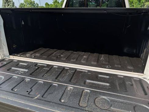 Used 2022 Ford F150 Lariat w/ Equipment Group 501A Mid AWD/4WD image 22