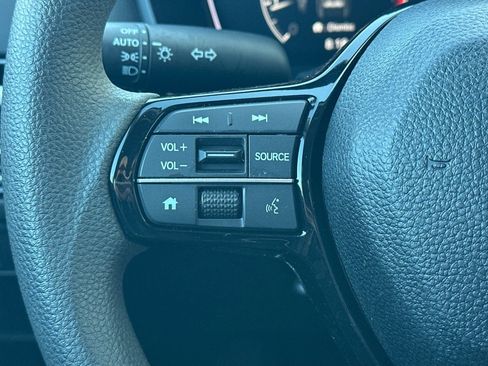 Used 2024 Honda Civic LX image 27