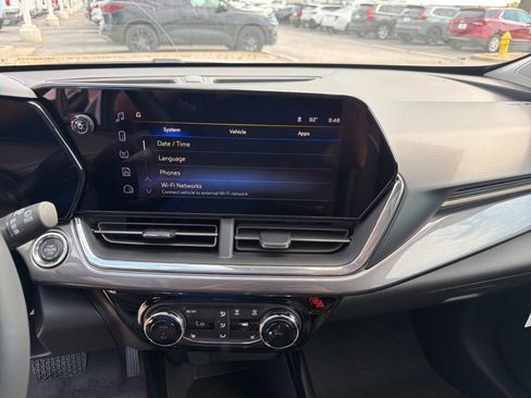 New 2026 Chevrolet Trax ACTIV w/ Driver Confidence Package FWD image 22