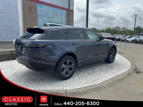 Used 2025 Land Rover Range Rover Velar Dynamic SE AWD/4WD image 2