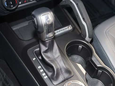 Used 2022 Ford Bronco Outer Banks image 7