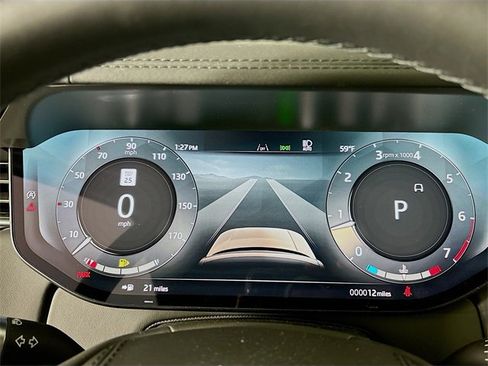 New 2026 Land Rover Range Rover Long Wheelbase SE image 13