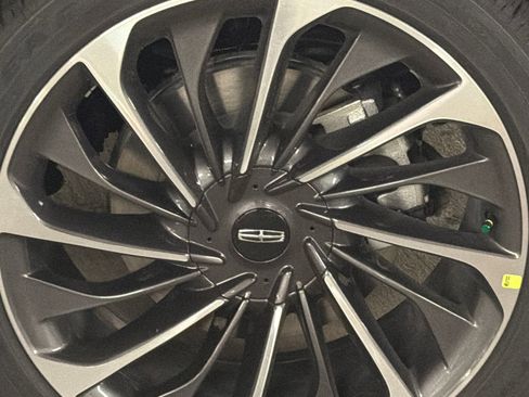 New 2026 Lincoln Aviator Reserve AWD/4WD image 5