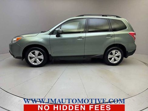 Used 2016 Subaru Forester 2.5i Premium w/ All-Weather Package AWD/4WD image 2