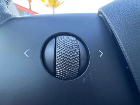 Used 2022 Tesla Model 3 Performance image 34