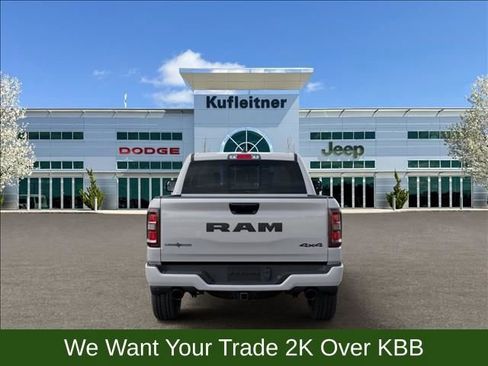 New 2026 RAM 1500 4x4 Crew Cab image 7