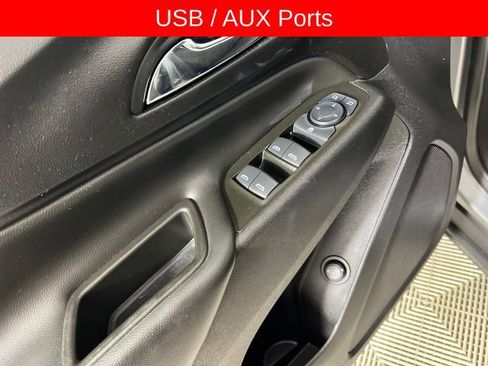 Used 2024 Chevrolet Equinox LT FWD image 12