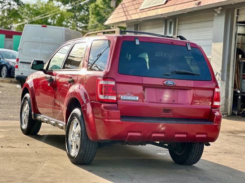 Used 2012 Ford Escape XLT image 8