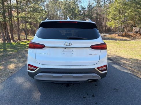 Used 2019 Hyundai Santa Fe Limited image 6