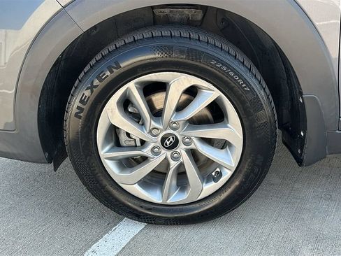 Used 2016 Hyundai Tucson SE w/ Option Group 02 FWD image 6