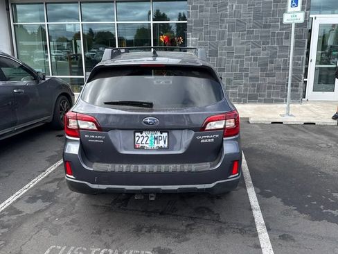 Used 2016 Subaru Outback 2.5i Limited w/ Popular Package #4 AWD/4WD image 4