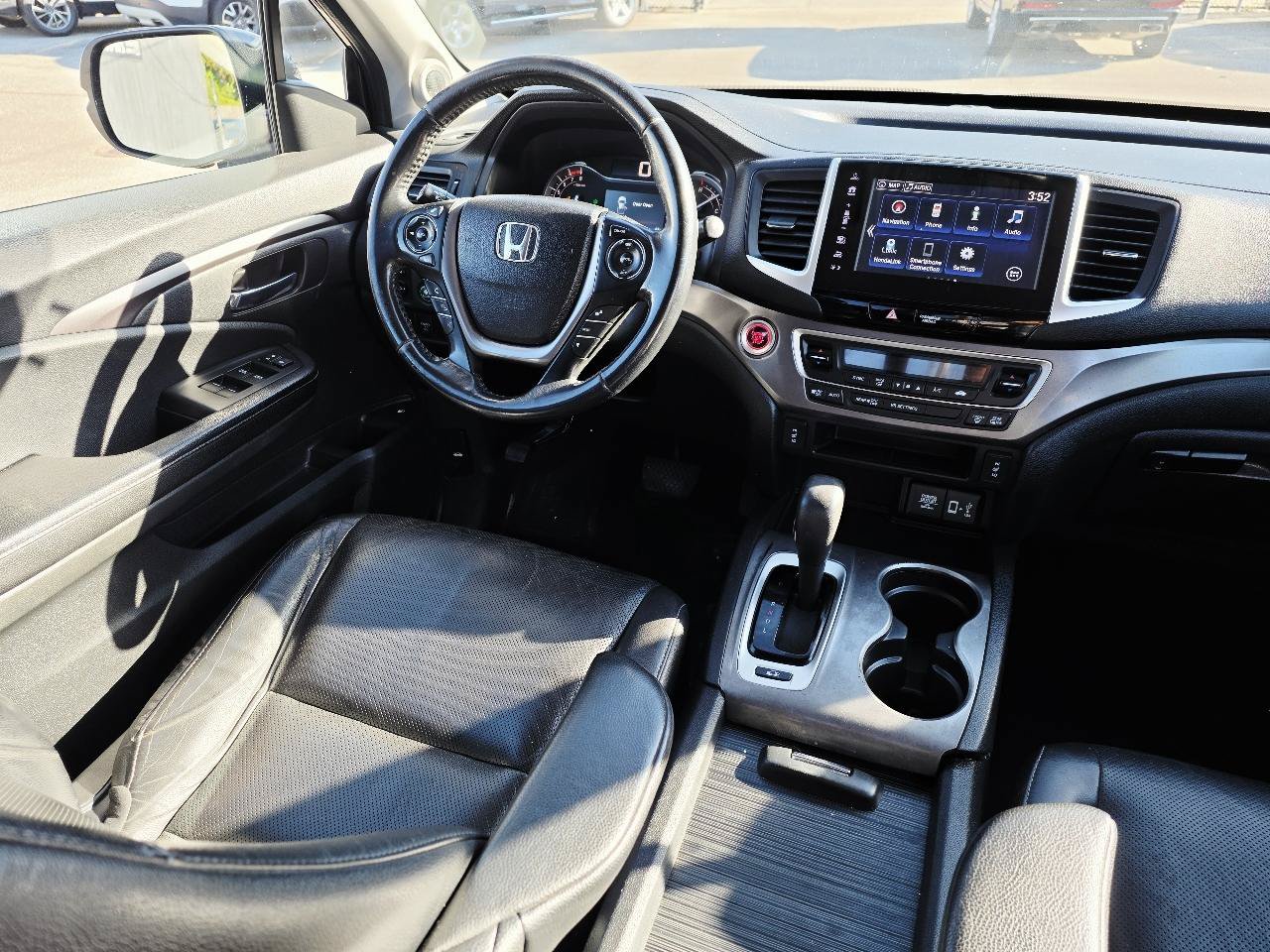 Used 2017 Honda Ridgeline RTL-T image 20