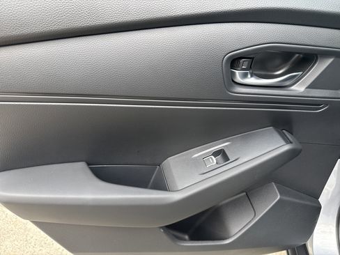 Used 2025 Honda Accord Sport image 21