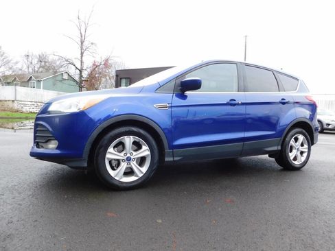 Used 2014 Ford Escape SE image 4