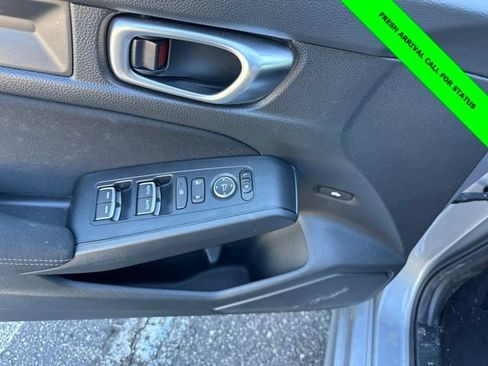 Used 2023 Honda Civic LX image 17