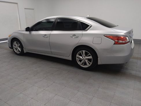 Used 2015 Nissan Altima 2.5 SL FWD image 3