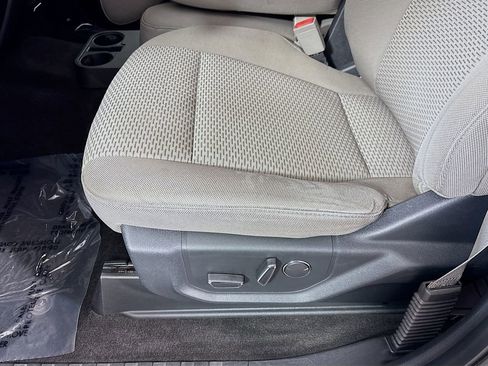 Used 2018 Ford F150 XLT w/ Equipment Group 302A Luxury AWD/4WD image 20