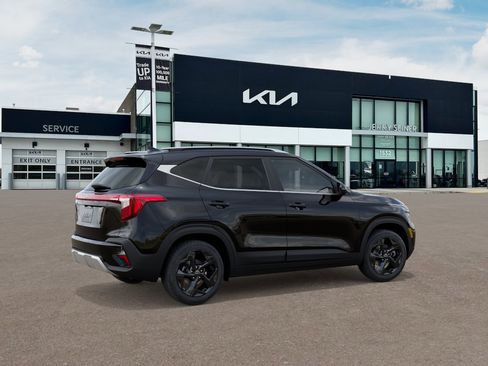 New 2026 Kia Seltos EX FWD image 7
