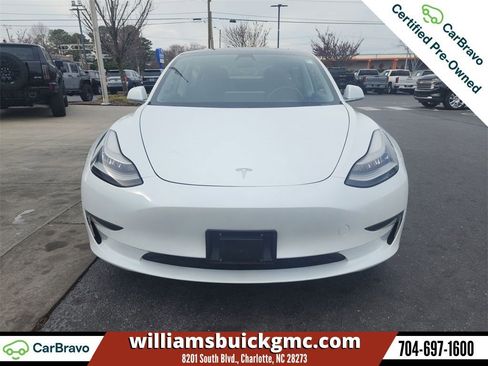 Used 2019 Tesla Model 3 Standard Range Plus image 3